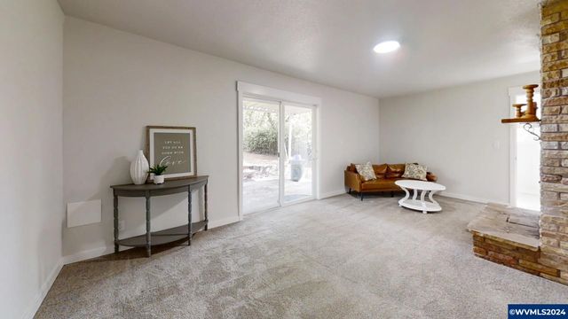 865 Glen Creek Rd NW, Salem, OR 97304