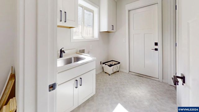 865 Glen Creek Rd NW, Salem, OR 97304