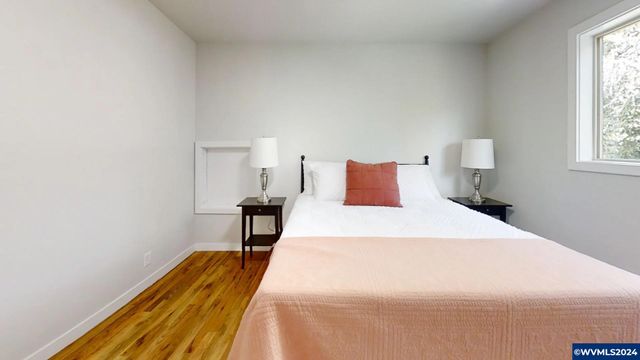 865 Glen Creek Rd NW, Salem, OR 97304