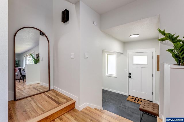 865 Glen Creek Rd NW, Salem, OR 97304