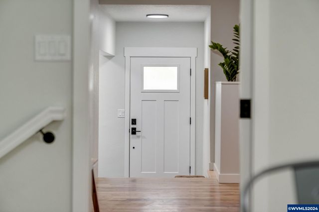 865 Glen Creek Rd NW, Salem, OR 97304