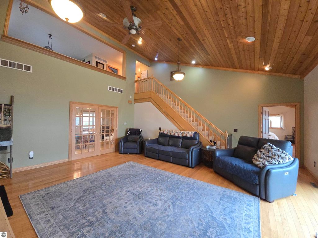 Image 19 of property listing at 10989 E Pleasant Valley Road, Shepherd, MI 48883
