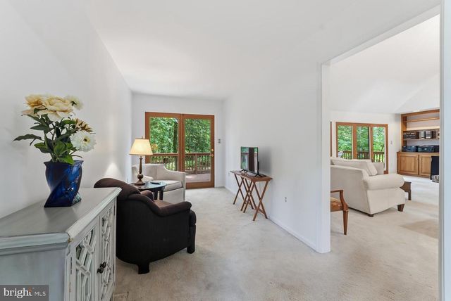24 FAIRWAY IS, Grasonville, MD 21638