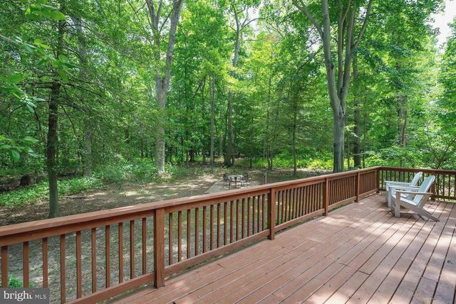 24 FAIRWAY IS, Grasonville, MD 21638