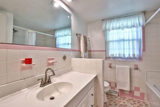 3592 Horncastle Drive, Evendale, OH 45241