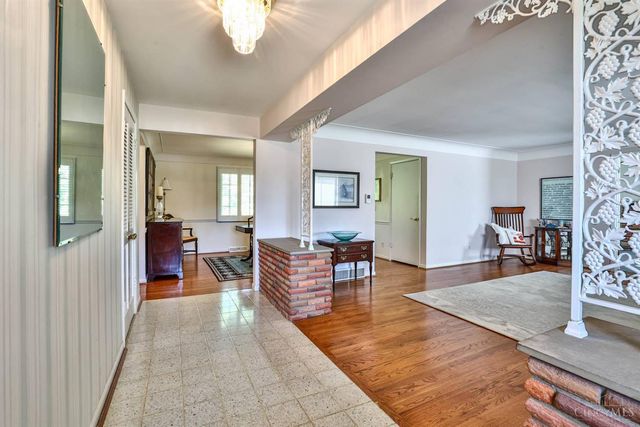 3592 Horncastle Drive, Evendale, OH 45241