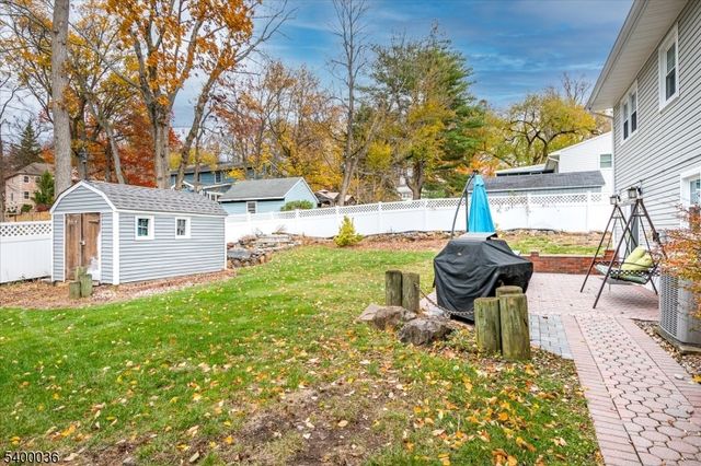 117 E Elmwood Dr, South Plainfield Boro, NJ 07080