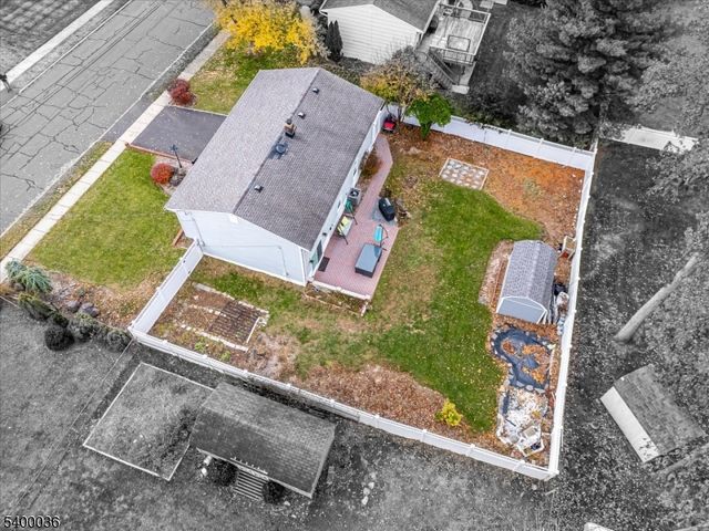 117 E Elmwood Dr, South Plainfield Boro, NJ 07080