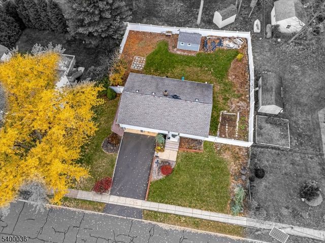 117 E Elmwood Dr, South Plainfield Boro, NJ 07080