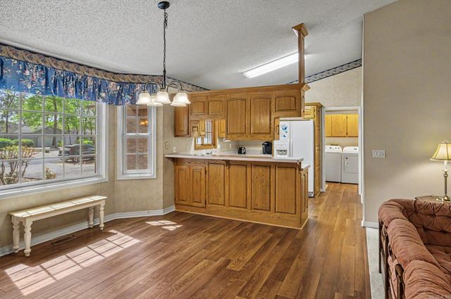 30 Alicante Way, Hot Springs Village, AR 71909