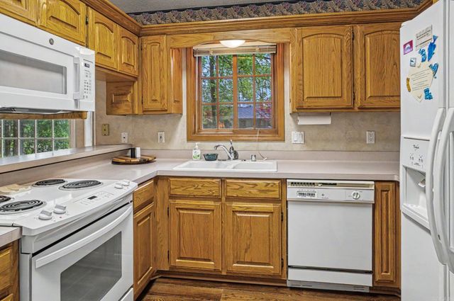30 Alicante Way, Hot Springs Village, AR 71909