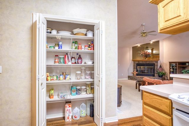 30 Alicante Way, Hot Springs Village, AR 71909