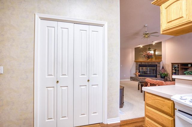 30 Alicante Way, Hot Springs Village, AR 71909