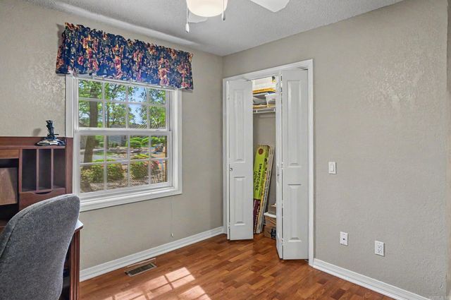 30 Alicante Way, Hot Springs Village, AR 71909