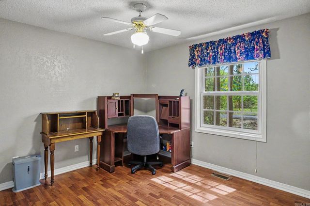 30 Alicante Way, Hot Springs Village, AR 71909