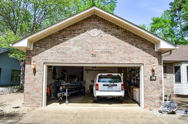 30 Alicante Way, Hot Springs Village, AR 71909