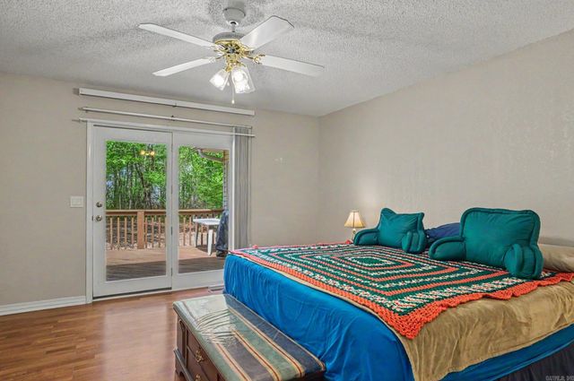 30 Alicante Way, Hot Springs Village, AR 71909