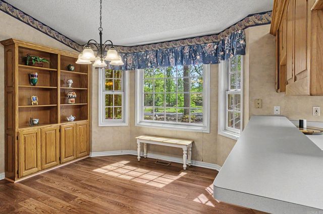 30 Alicante Way, Hot Springs Village, AR 71909