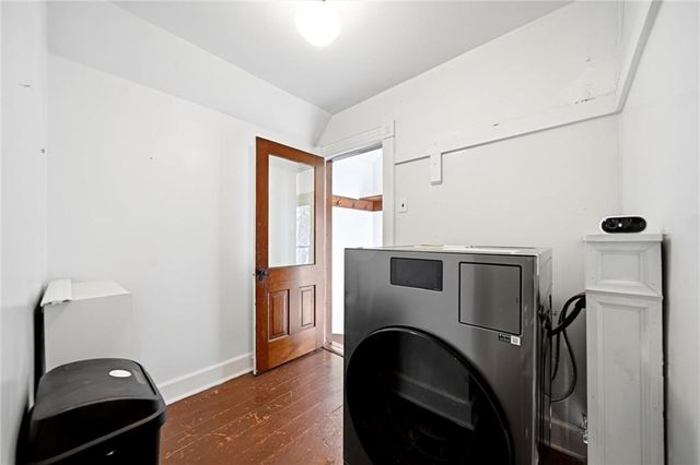411 SW Woodlawn Avenue, Topeka, KS 66606