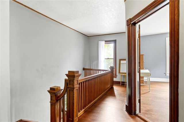 411 SW Woodlawn Avenue, Topeka, KS 66606