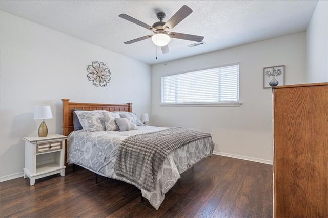 8096 Magnolia Lane, Rogers, AR 72756