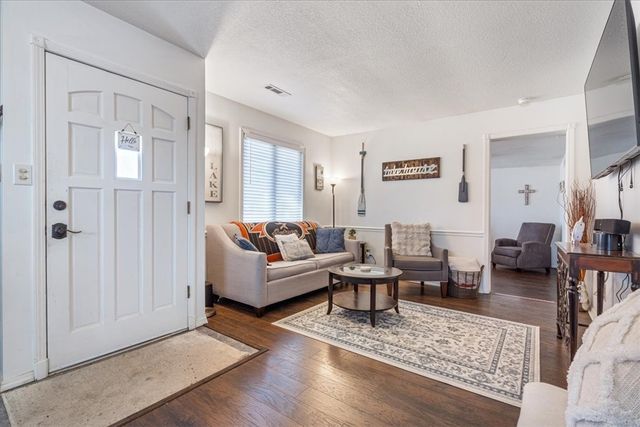 8096 Magnolia Lane, Rogers, AR 72756