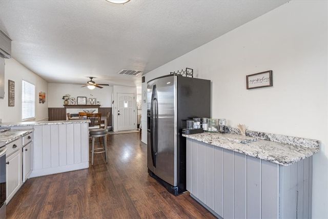 8096 Magnolia Lane, Rogers, AR 72756