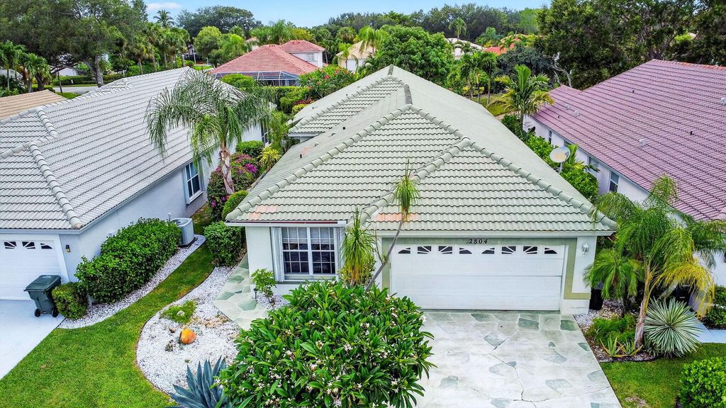 2804 Waters Edge Circle, Greenacres, FL 33413