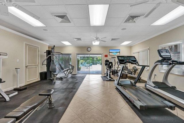 2820 SW 13th Street 101, Delray Beach, FL 33445