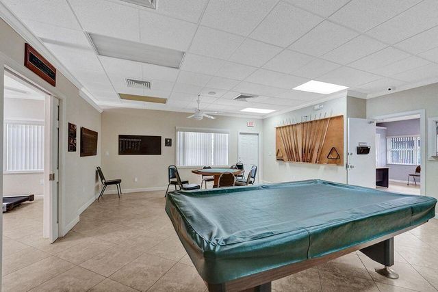 2820 SW 13th Street 101, Delray Beach, FL 33445