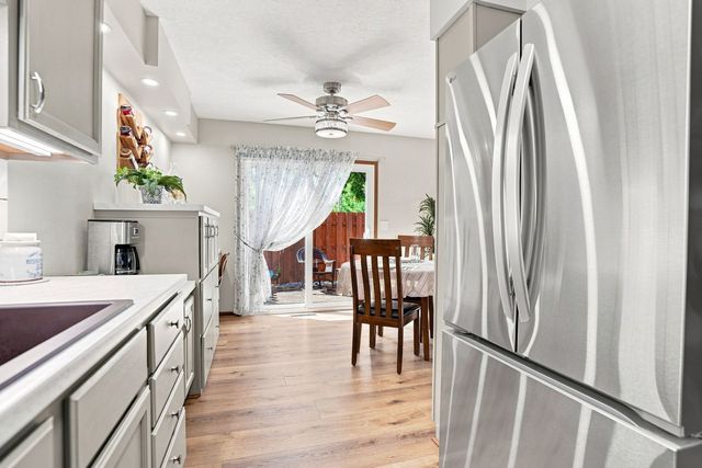 1143 48TH Avenue, East Moline, IL 61244
