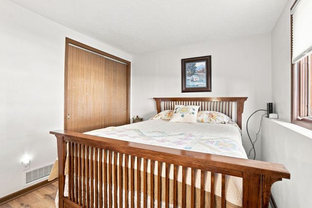1143 48TH Avenue, East Moline, IL 61244