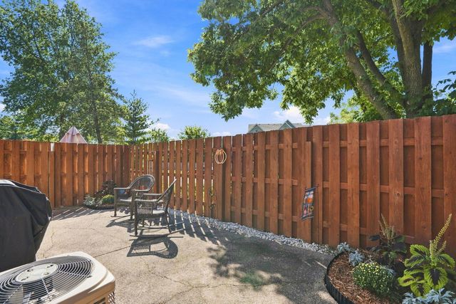 1143 48TH Avenue, East Moline, IL 61244