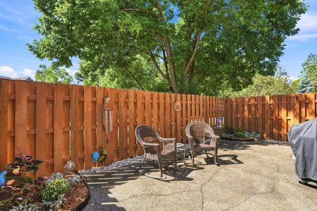 1143 48TH Avenue, East Moline, IL 61244