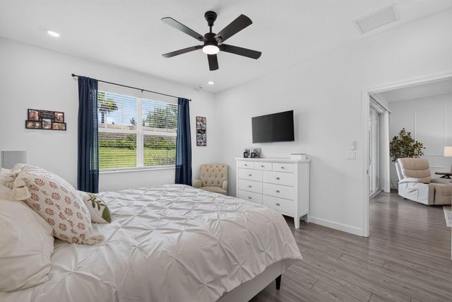 2057 SE Crosswood Way, Port St. Lucie, Port St Lucie, FL 34984