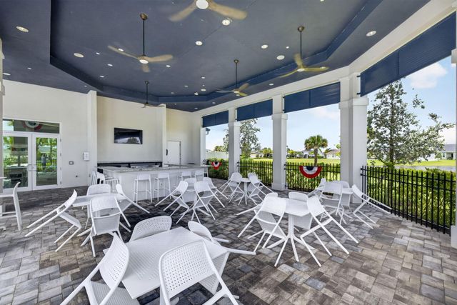 2057 SE Crosswood Way, Port St. Lucie, Port St Lucie, FL 34984