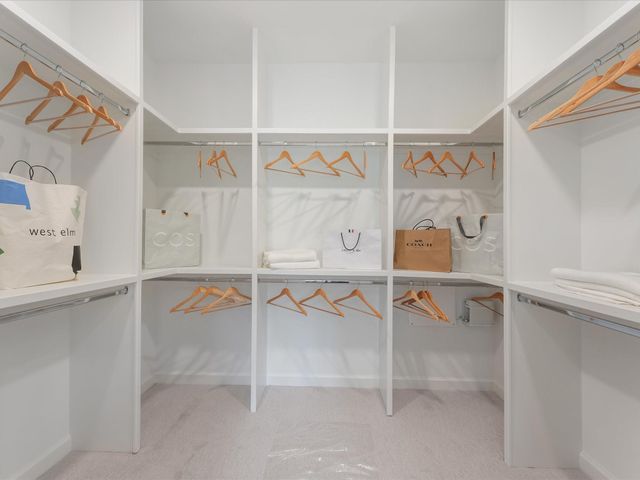 5204 Amber Sunrise Drive, Houston, TX 77018