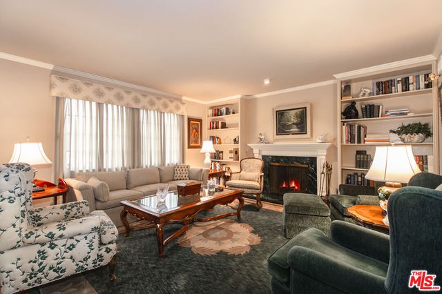 4221 Jubilo Drive, Tarzana, CA 91356