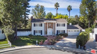 4221 Jubilo Drive, Tarzana, CA 91356