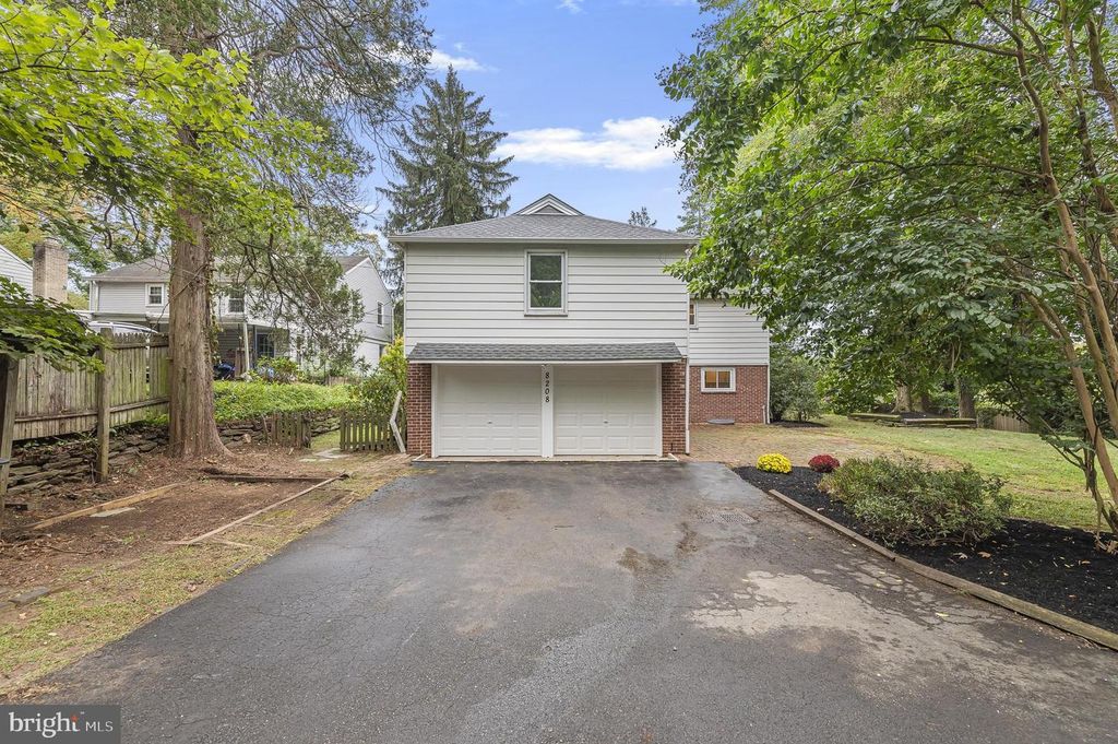 8208 FORREST AVE, Elkins Park, PA 19027