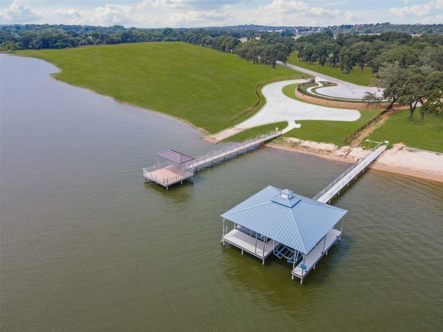 1565 Park Street, Azle, TX 76020