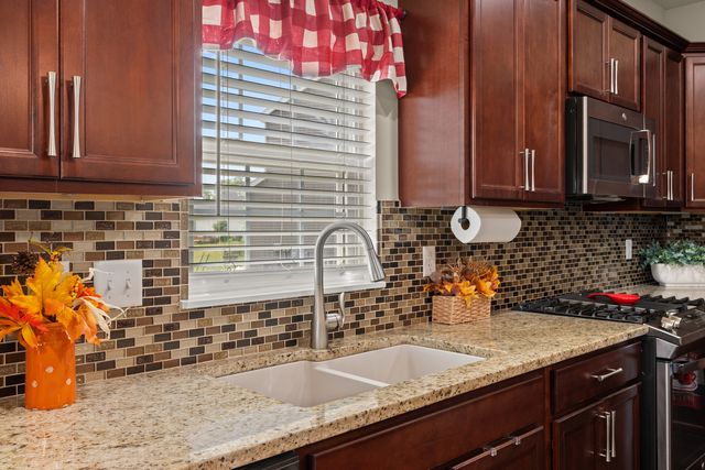 1218 Coolidge Court, Sycamore, IL 60178
