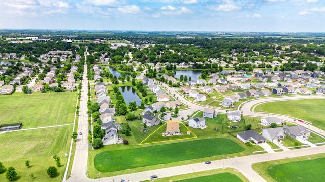 1218 Coolidge Court, Sycamore, IL 60178