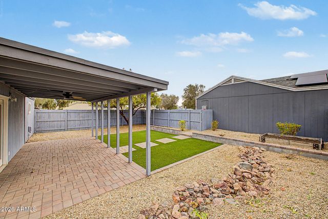 7021 S 43rd Way, Phoenix, AZ 85040