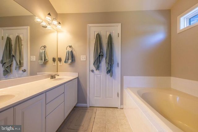 8896 MULLEN, King George, VA 22485