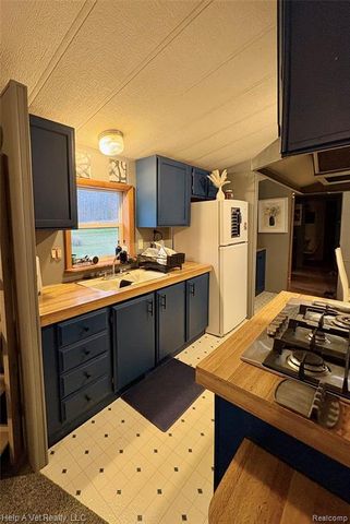 4556 E Free Soil Road, Free Soil, MI 49411