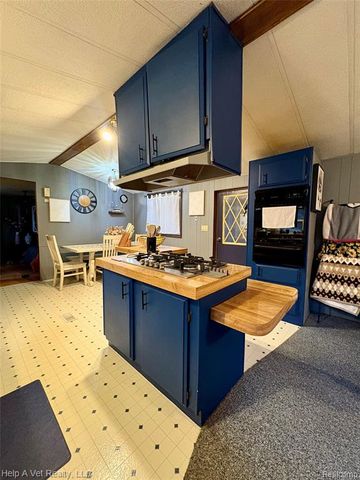 4556 E Free Soil Road, Free Soil, MI 49411