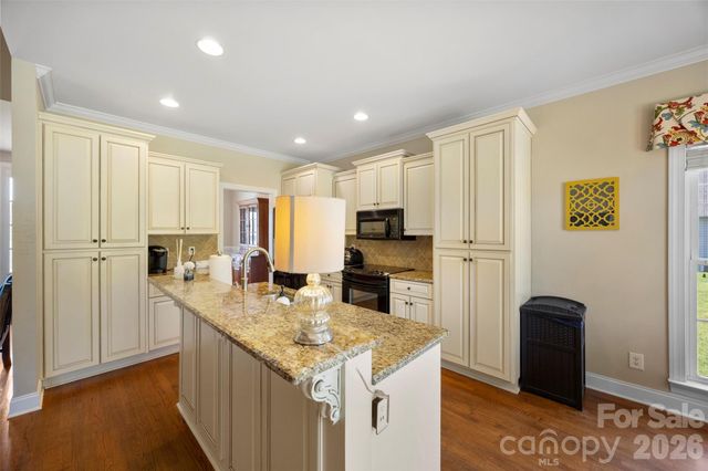 816 Springs Road, Dallas, NC 28034