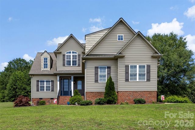 816 Springs Road, Dallas, NC 28034