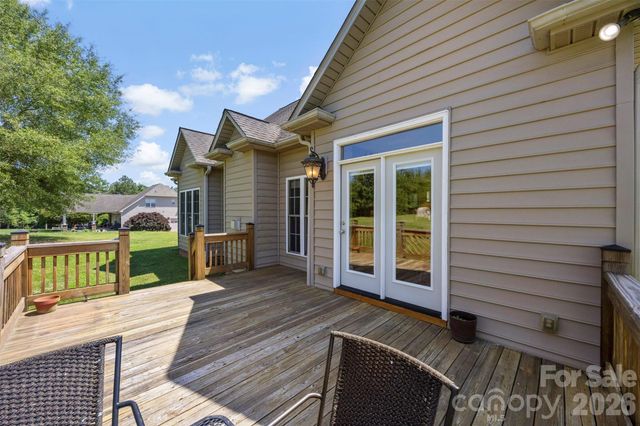 816 Springs Road, Dallas, NC 28034